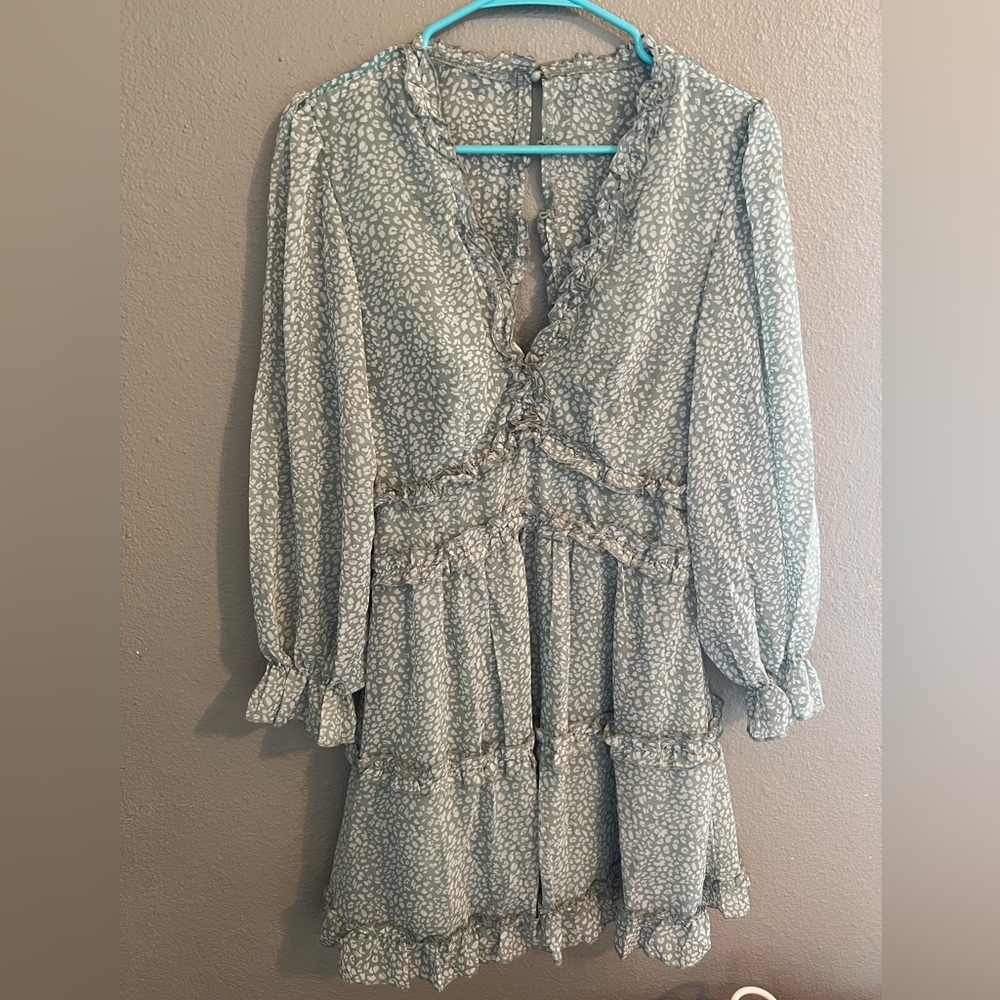Dress - Picture 4 of 6